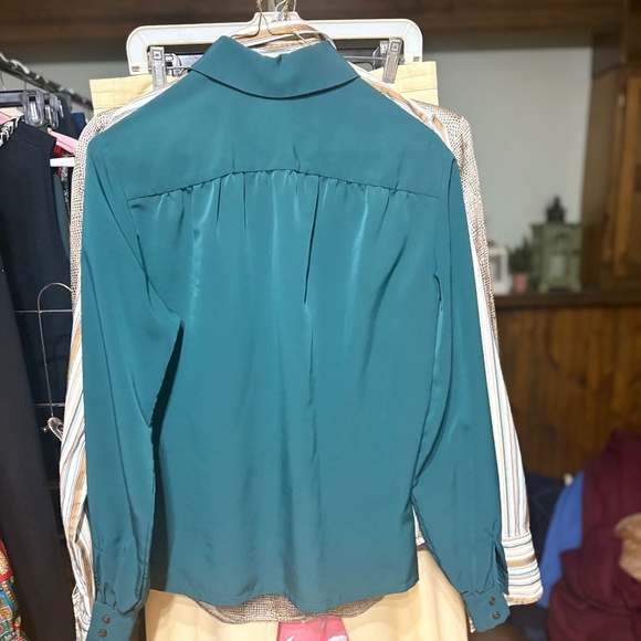 Vintage Pendleton button down - Picture 2 of 4